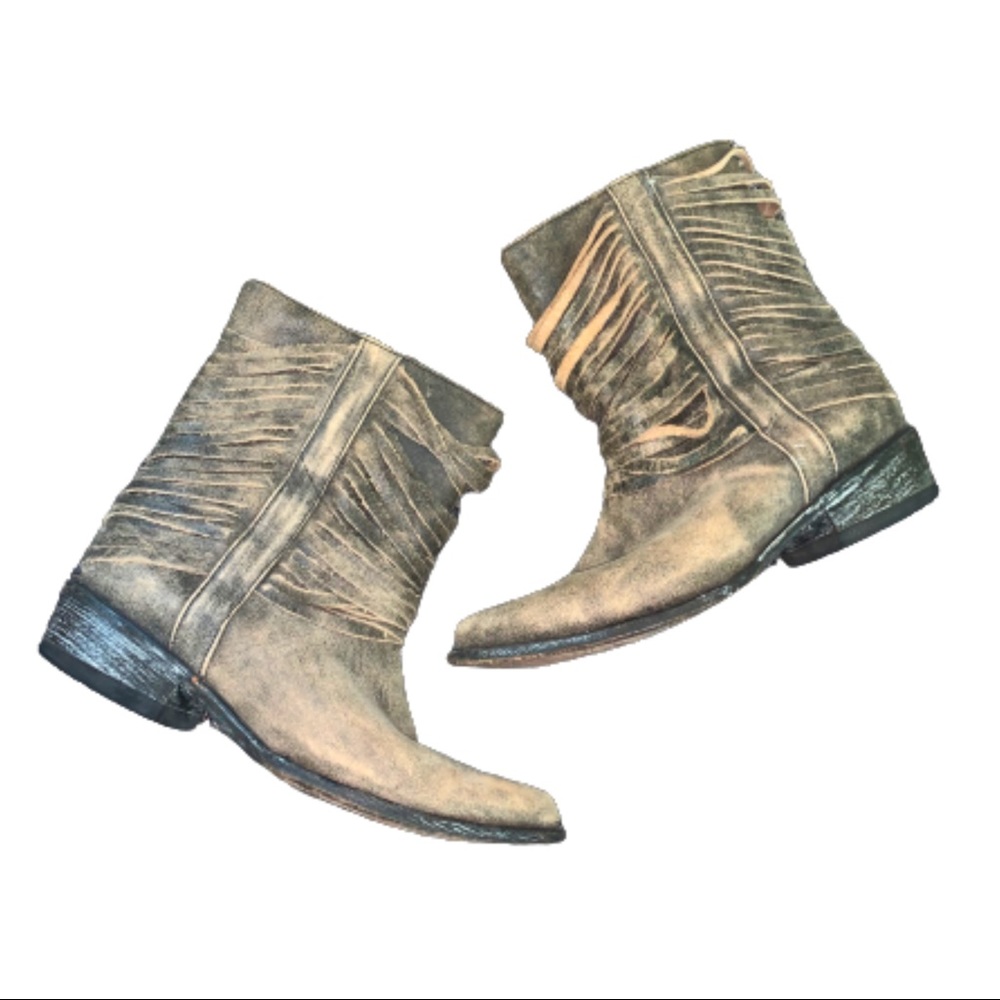 Matisse cowgirl booties!